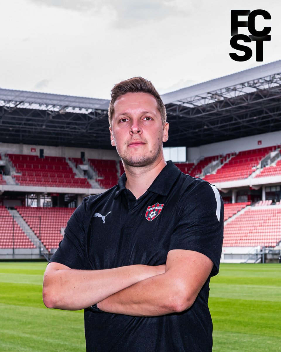Dávid Novanský